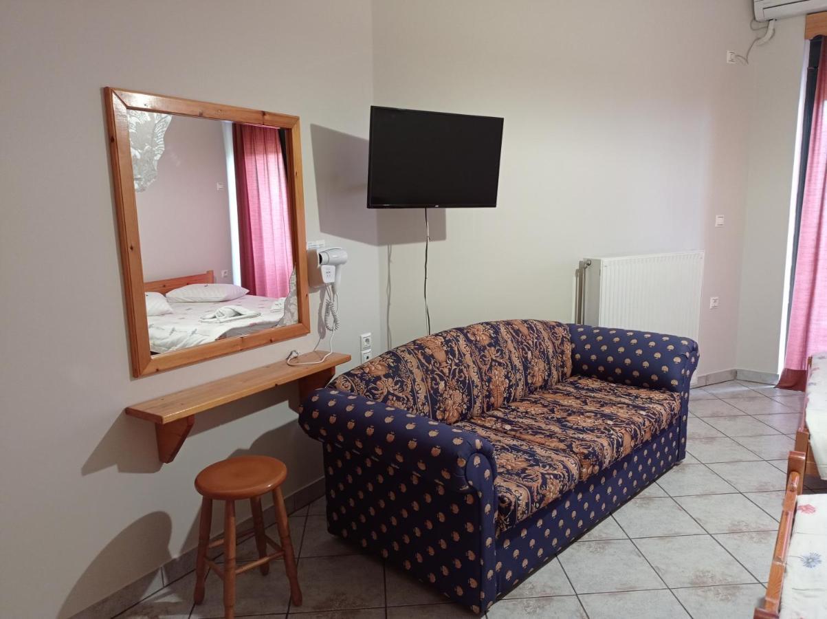 Nikolitsa Apartments Glyfada  Eksteriør billede