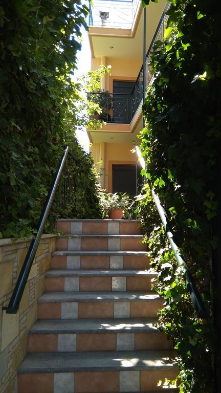 Nikolitsa Apartments Glyfada  Eksteriør billede