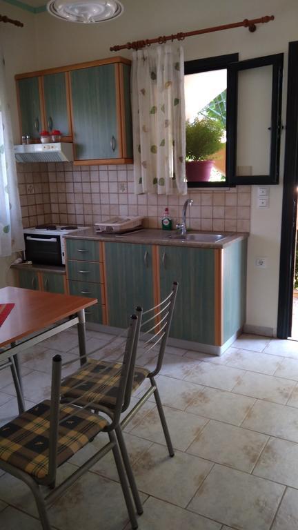 Nikolitsa Apartments Glyfada  Eksteriør billede