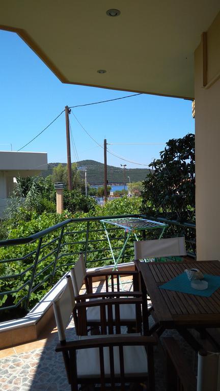 Nikolitsa Apartments Glyfada  Eksteriør billede